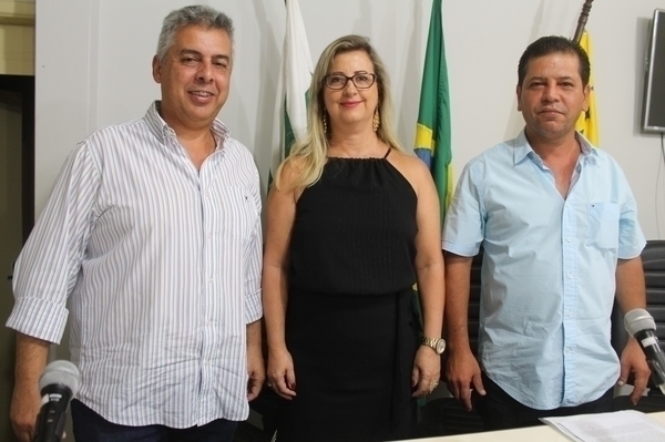 Na posse da Acit, autoridades e empresários pedem união pelo desenvolvimento de Tamarana