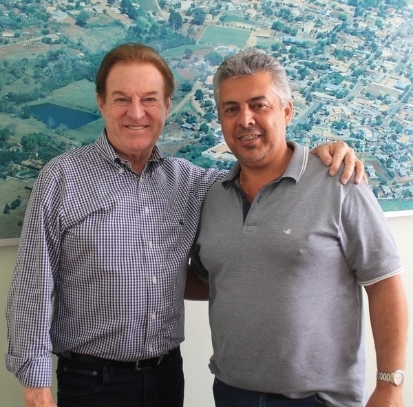 Prefeito se reúne com deputado federal Nelson Padovani