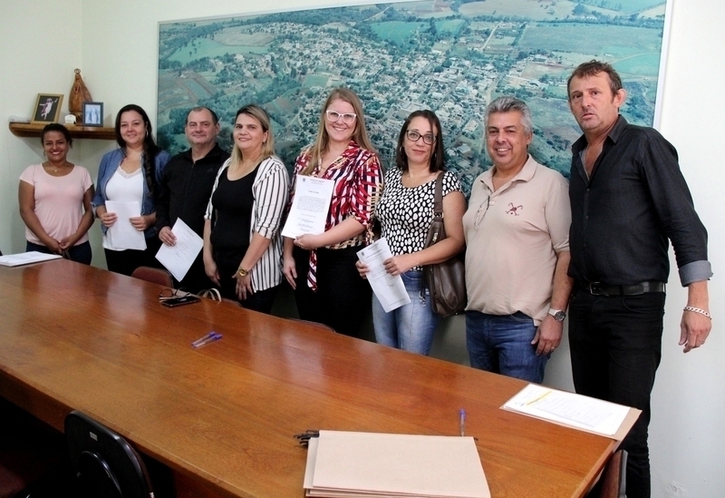 Rede municipal volta às aulas com novidades