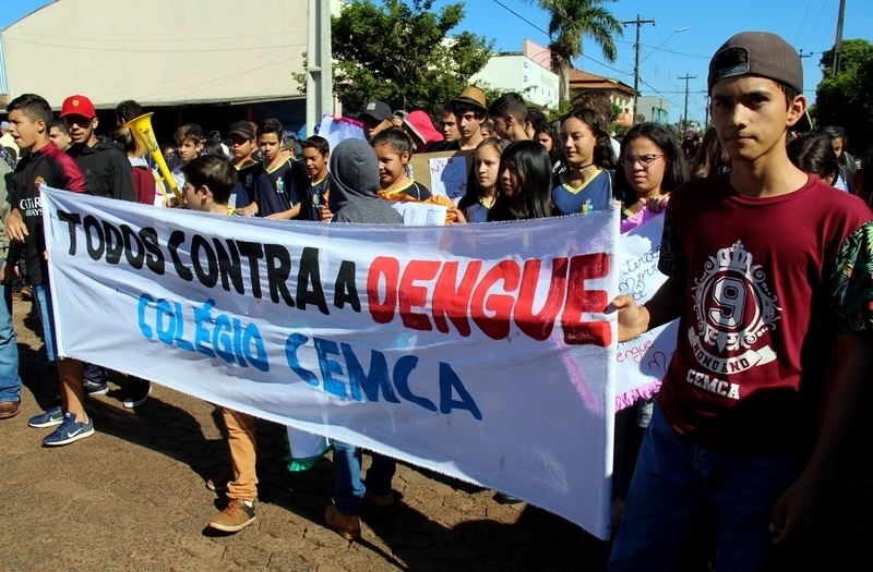 Cemca faz passeata contra dengue em Tamarana